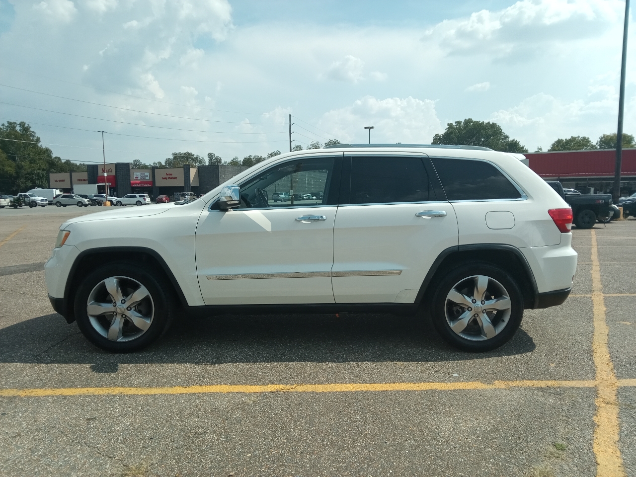 2011 Jeep Grand Cherokee Overland 2WD