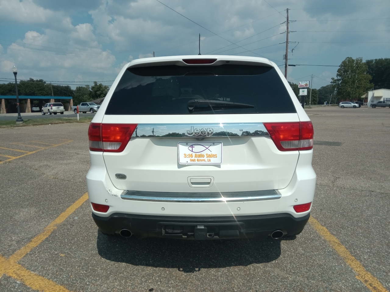 Jeep Grand Cherokee Overland 2WD 2011 Jeep Grand Cherokee Overland 2WD 2011
