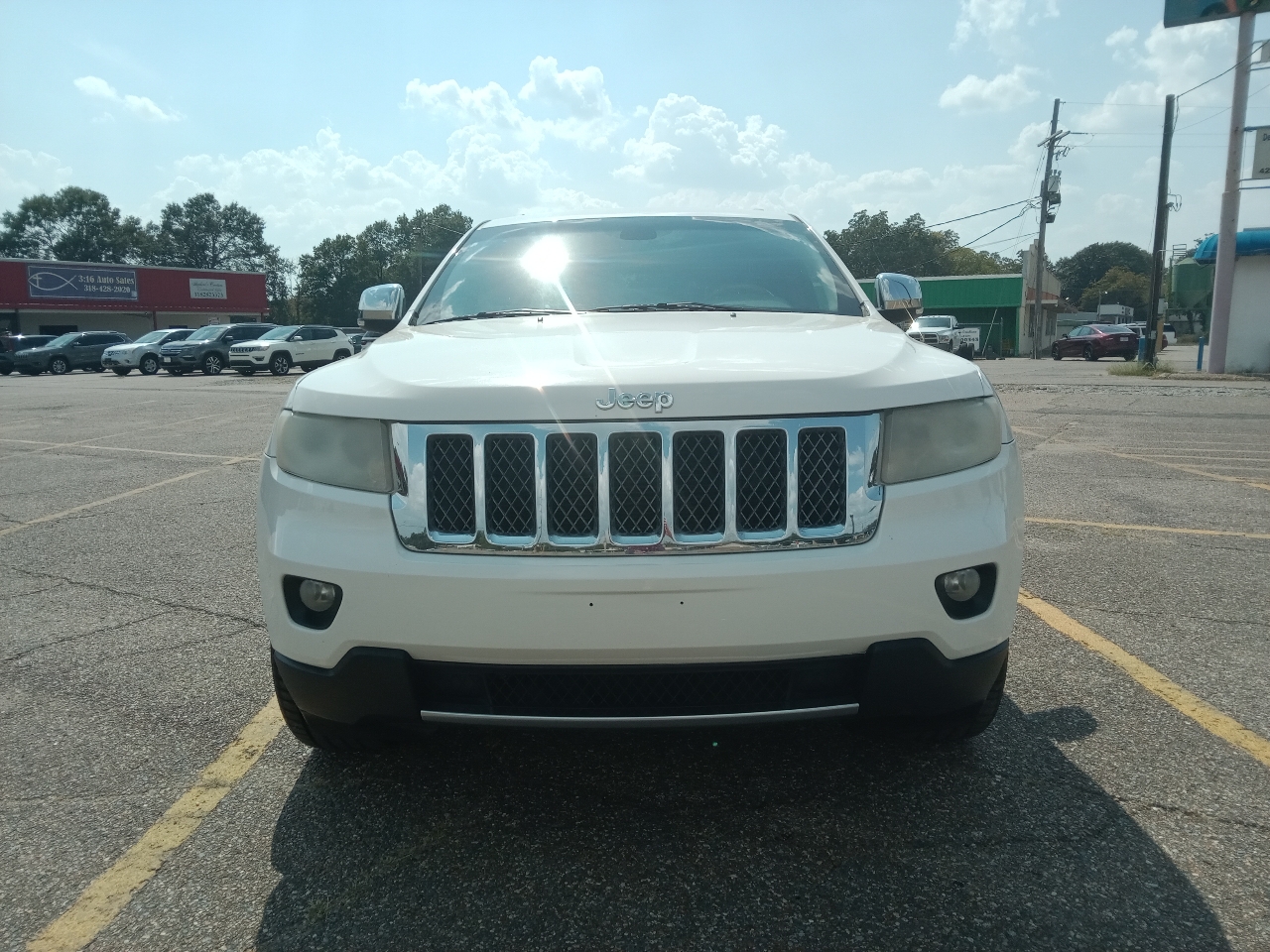 Jeep Grand Cherokee Overland 2WD 2011 Jeep Grand Cherokee Overland 2WD 2011