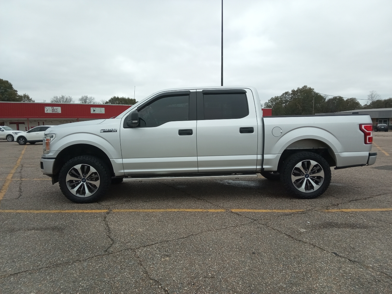 2019 Ford F-150 4WD SuperCrew 145" STX
