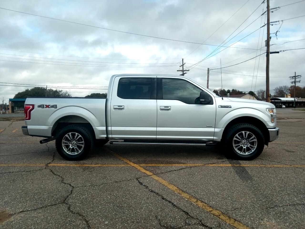 Ford F-150 4WD SuperCrew 139" XLT 2016