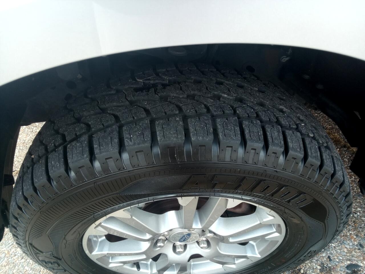 Ford F-150 4WD SuperCrew 139" XLT 2016