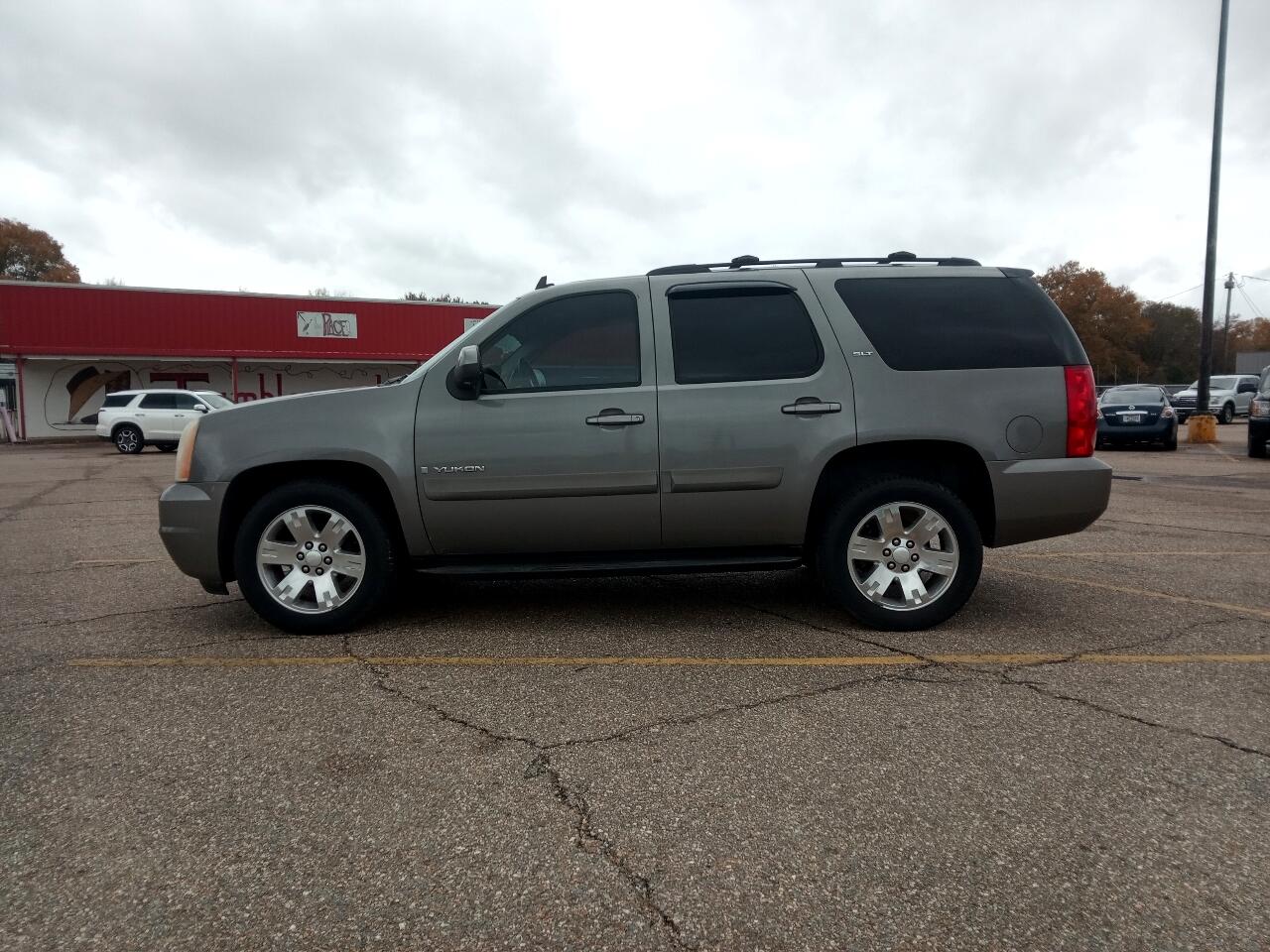 2009 GMC Yukon SLT-1 2WD