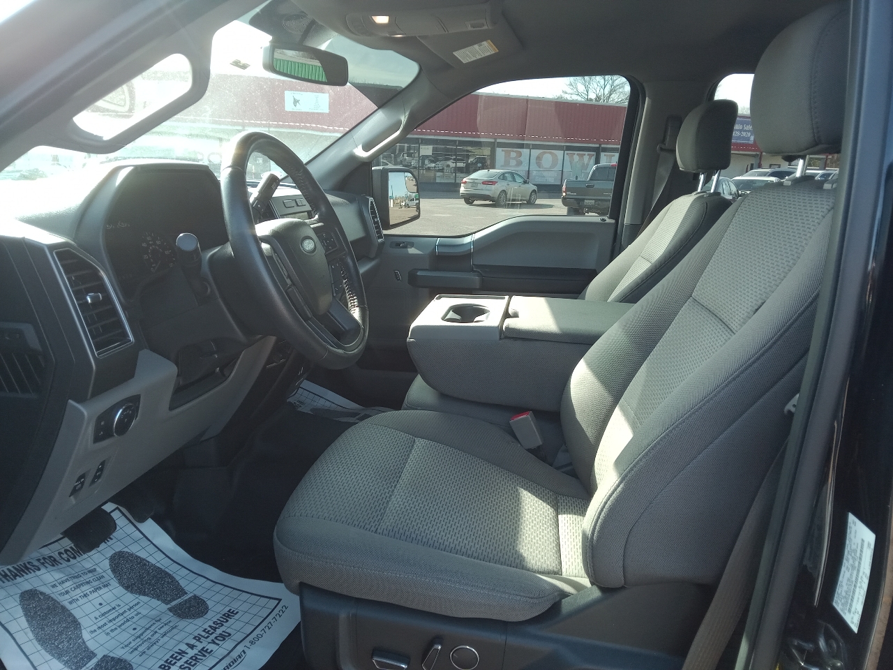 Ford F-150 4WD SuperCrew 139" XLT 2018