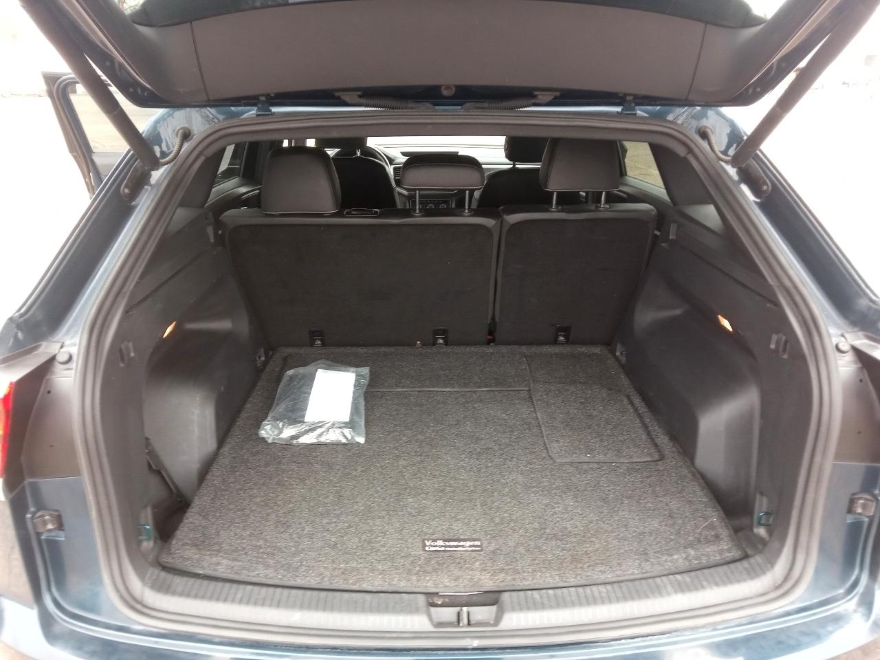 Volkswagen Atlas Cross Sport SE 4MOTION 2020