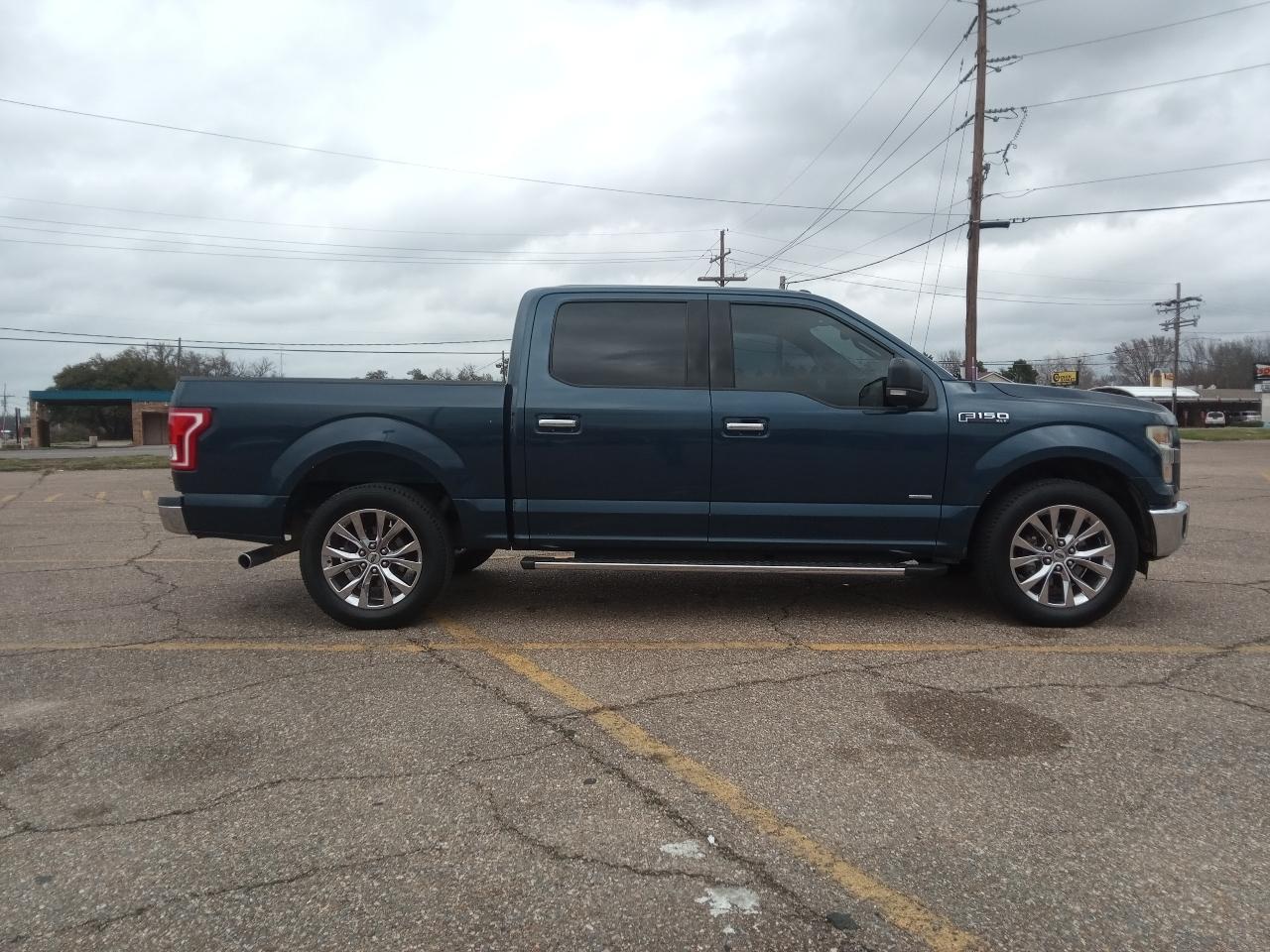 Ford F-150 2WD SuperCrew 139" XLT 2016