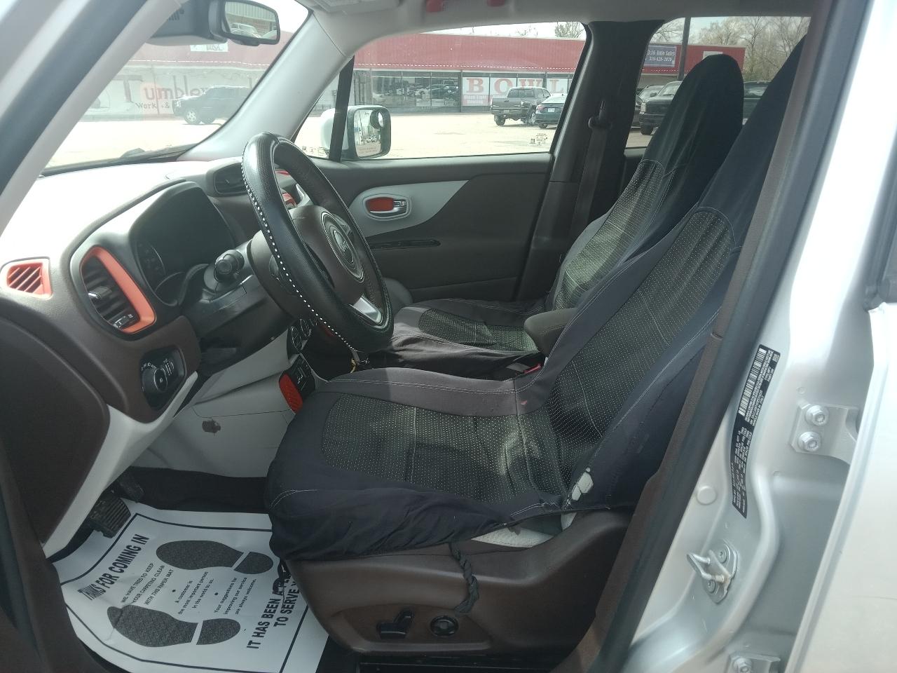 Jeep Renegade Latitude FWD 2016