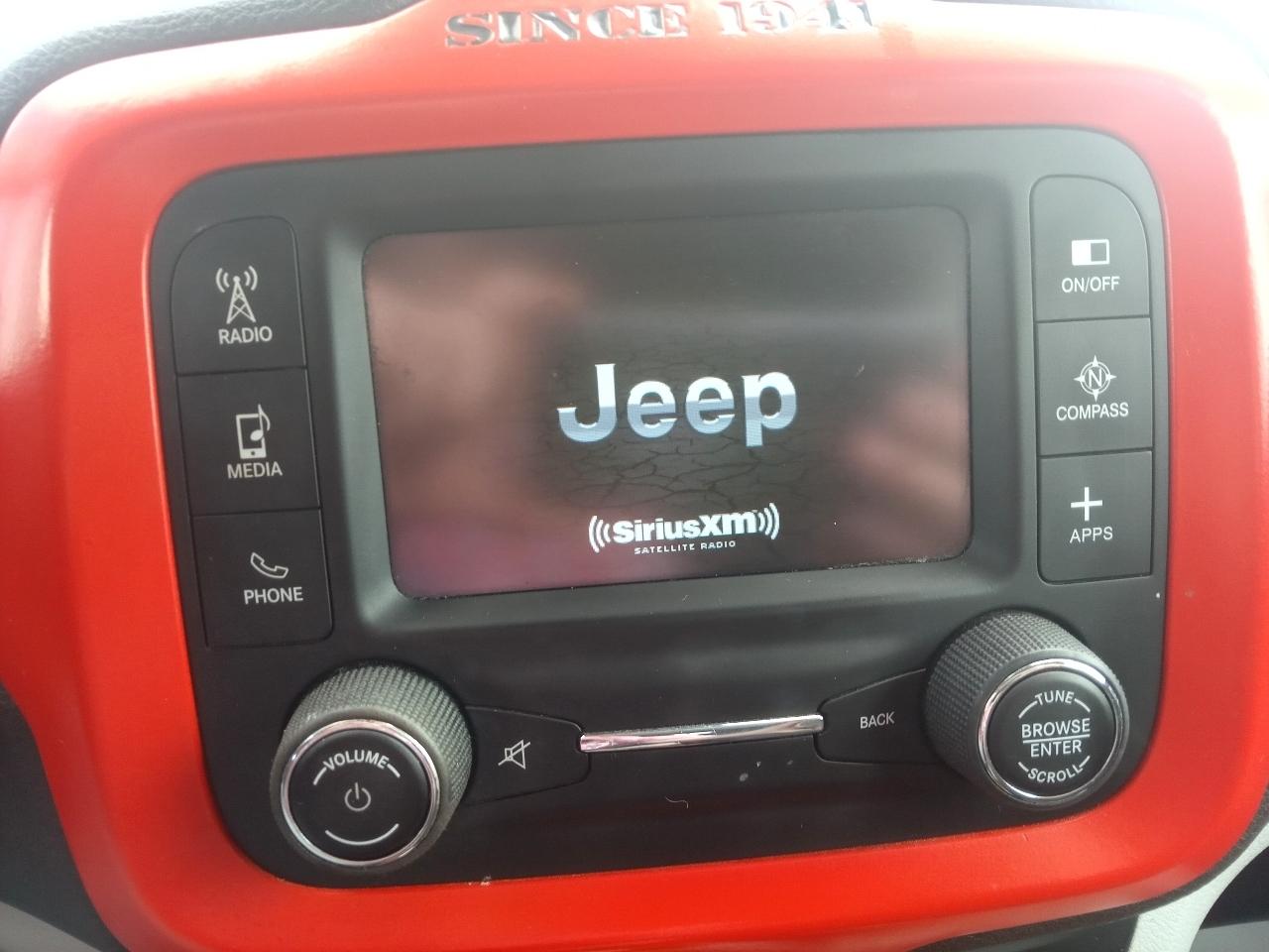 Jeep Renegade Latitude FWD 2016