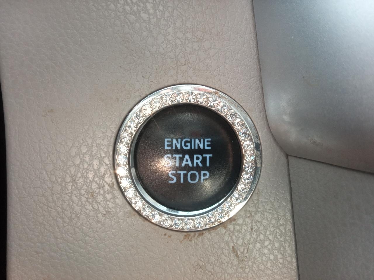 Toyota Highlander SE FWD V6 2019