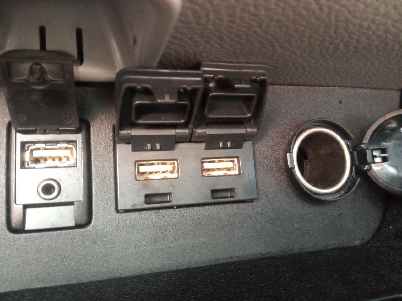 Toyota Highlander SE FWD V6 2019