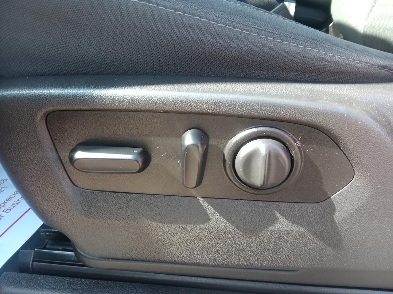 Chevrolet Silverado 2500HD 2WD Reg Cab 133" LT 2020