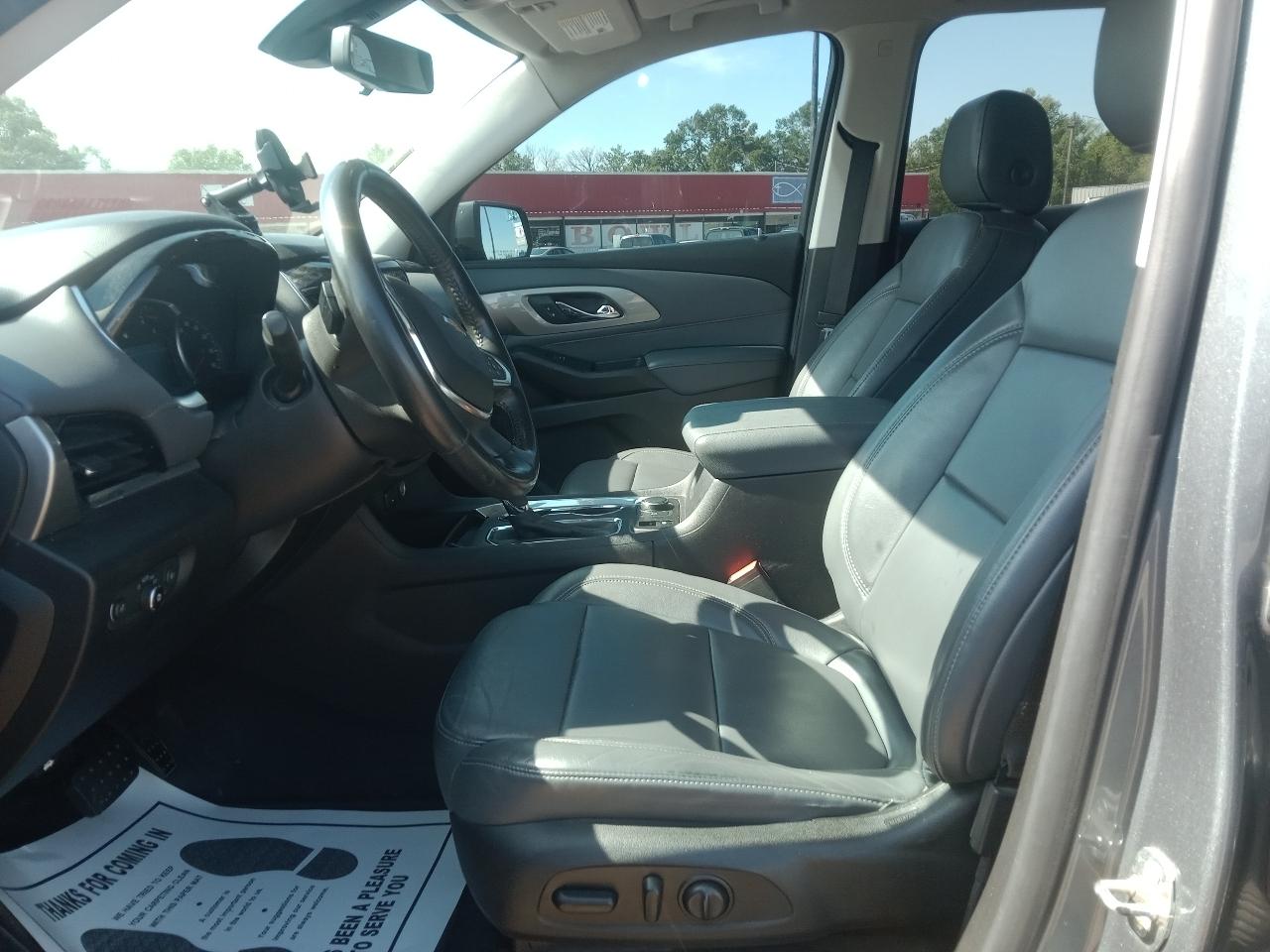 Chevrolet Traverse LT Leather FWD 2018