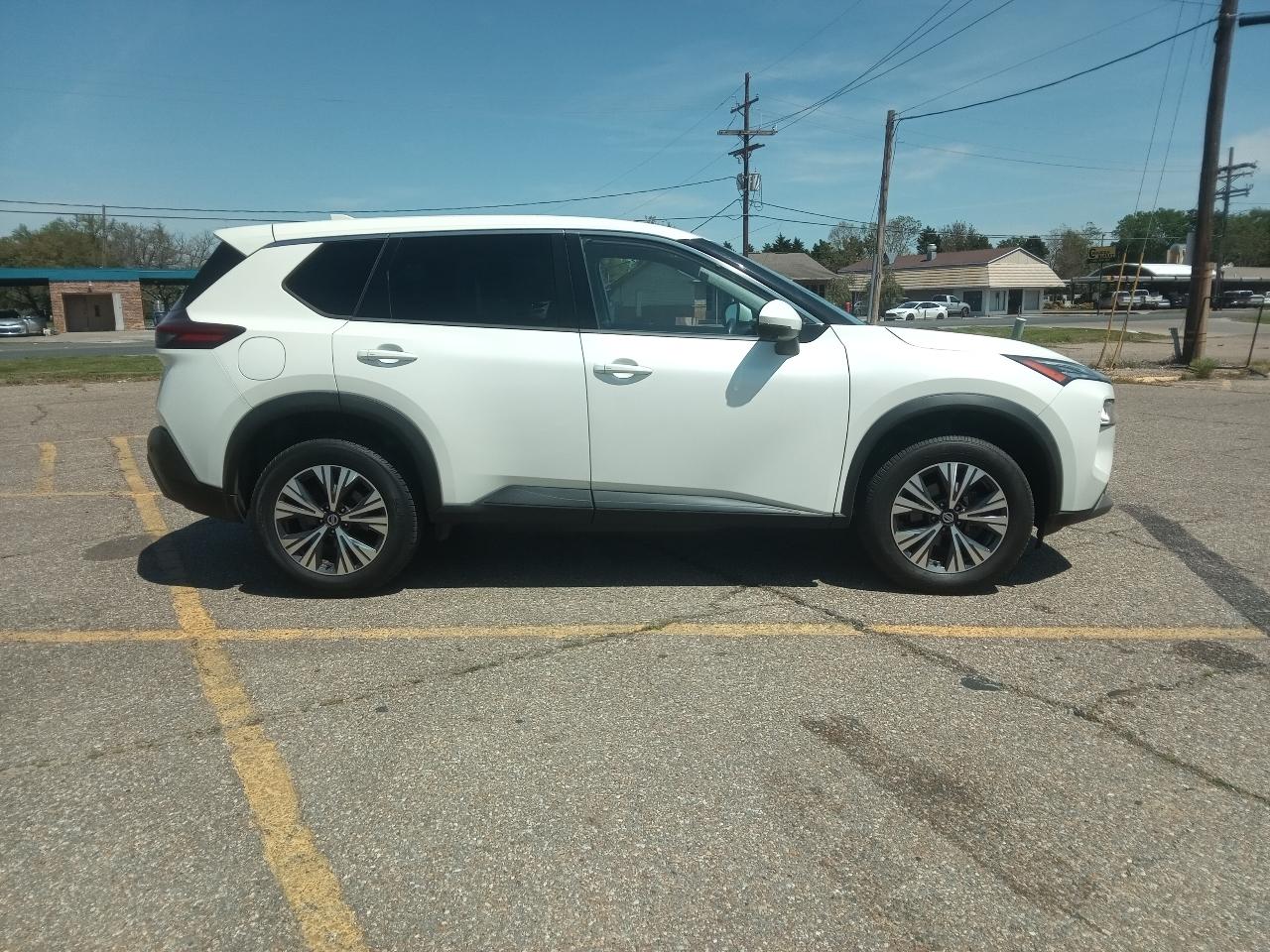 Nissan Rogue SV 2021