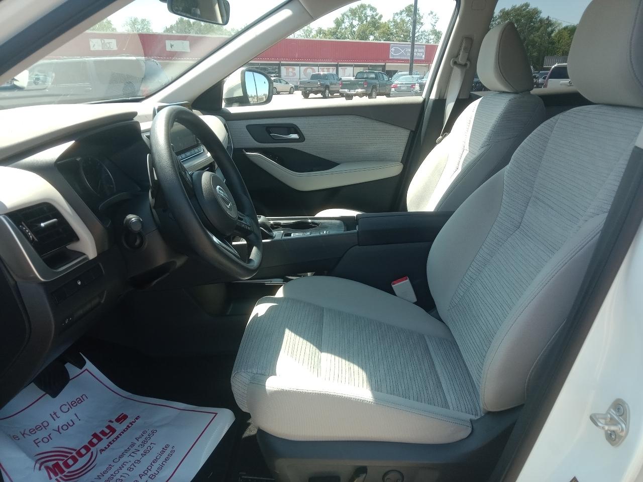 Nissan Rogue SV 2021