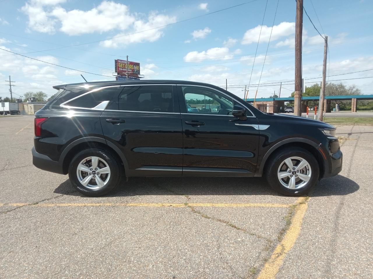 Kia Sorento LX 2WD 2023