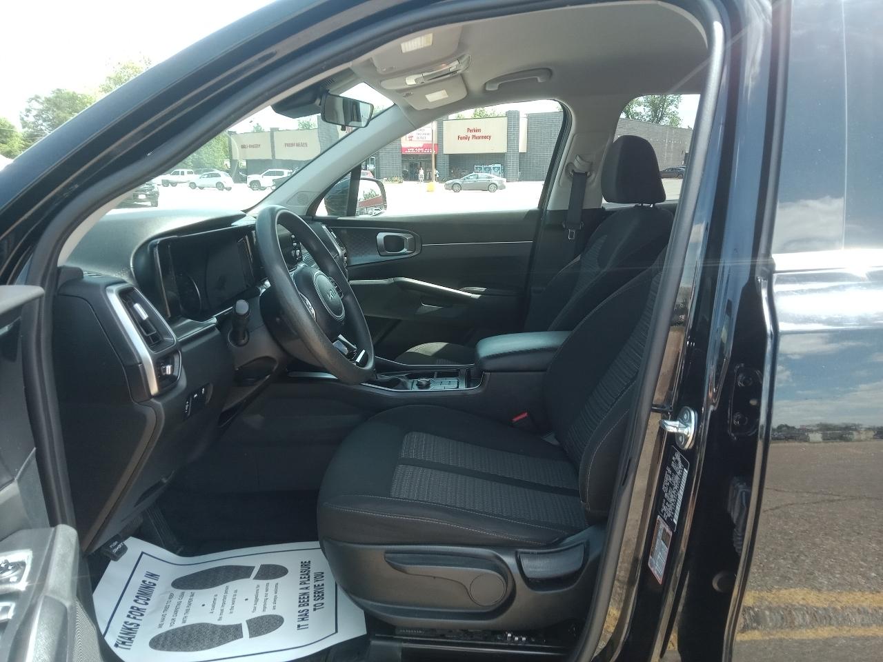 Kia Sorento LX 2WD 2023