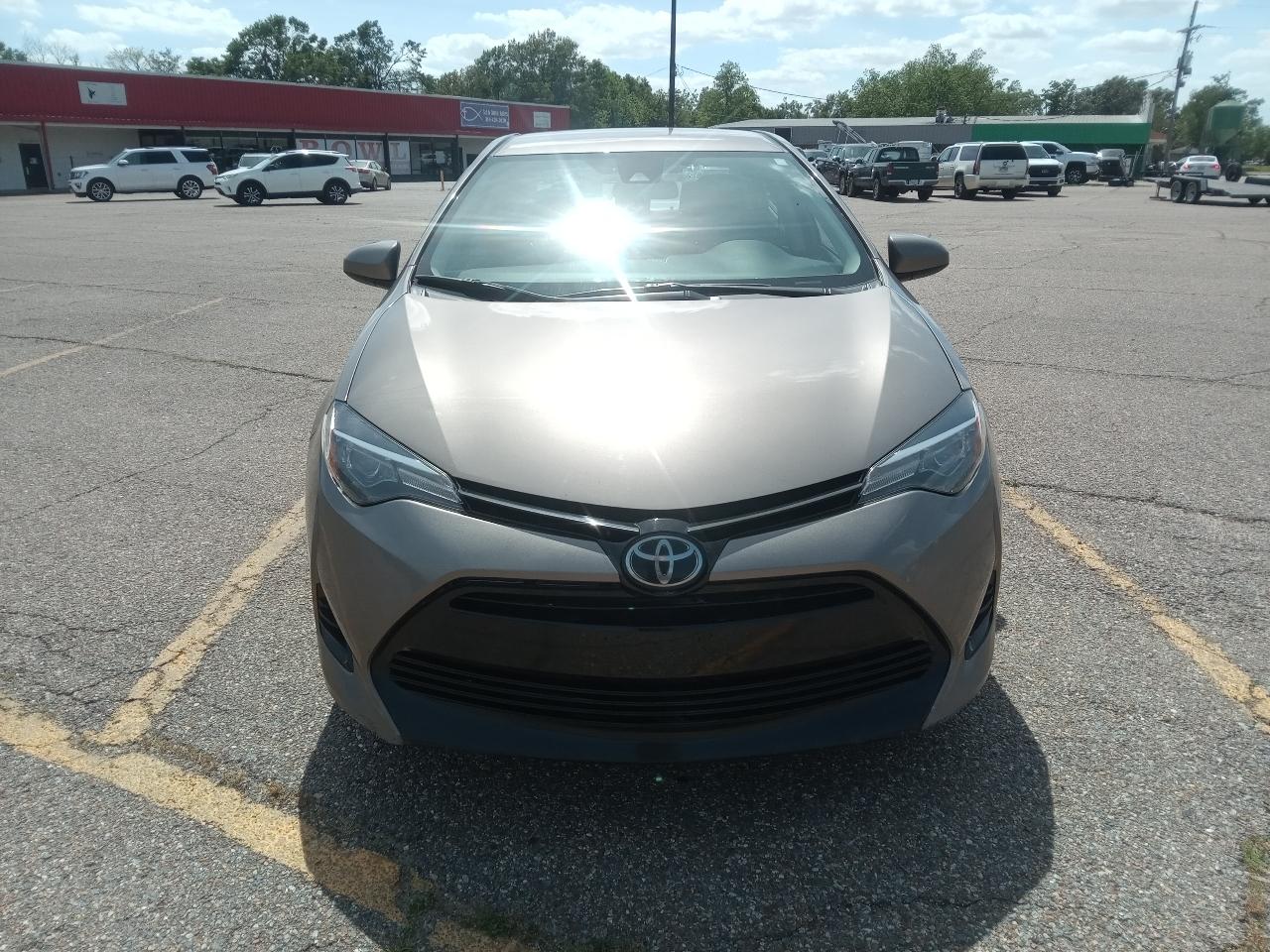 Toyota Corolla L CVT 2018