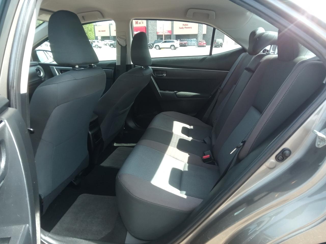 Toyota Corolla L CVT 2018