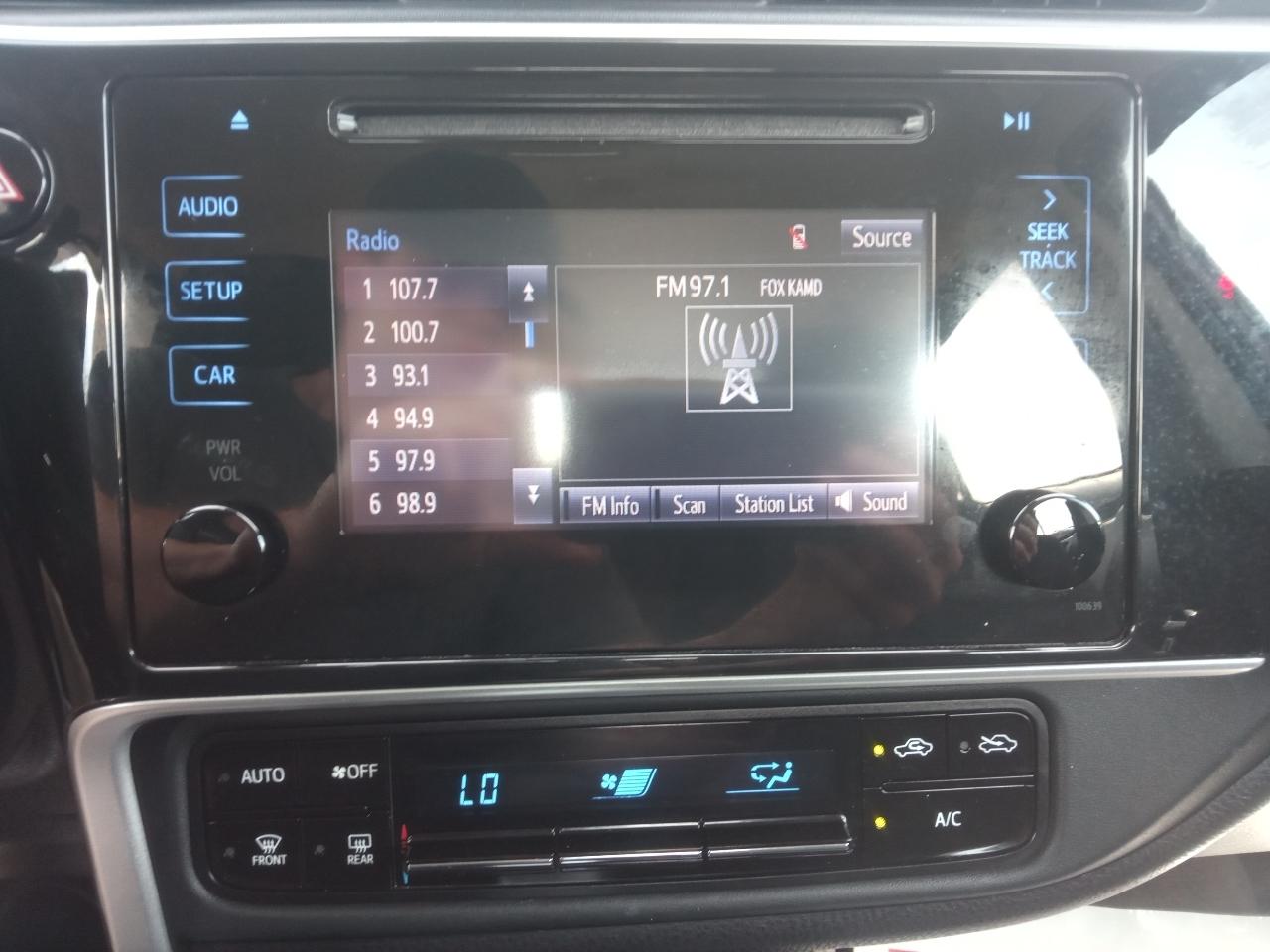 Toyota Corolla L CVT 2018