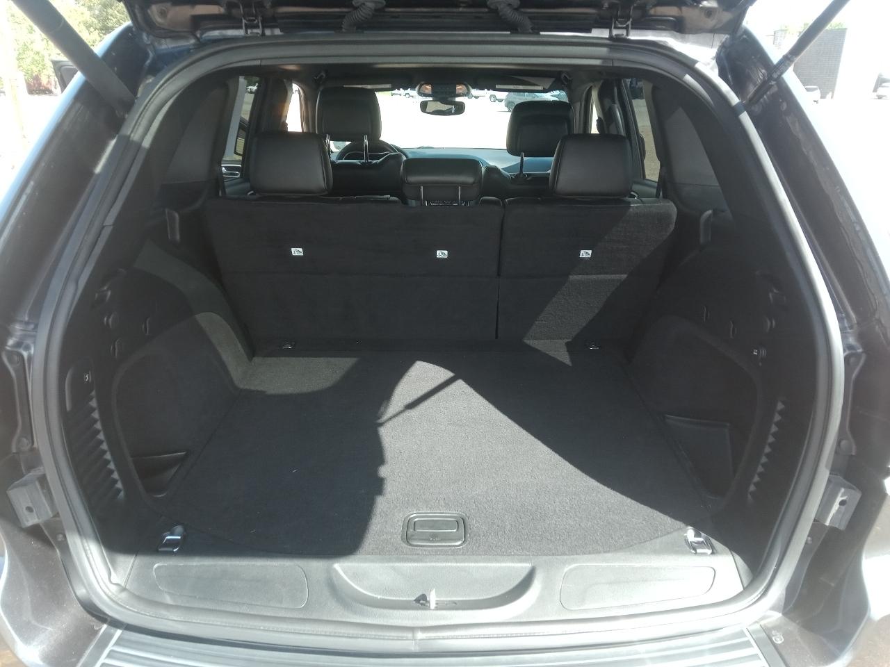 Jeep Grand Cherokee Laredo 2WD 2020