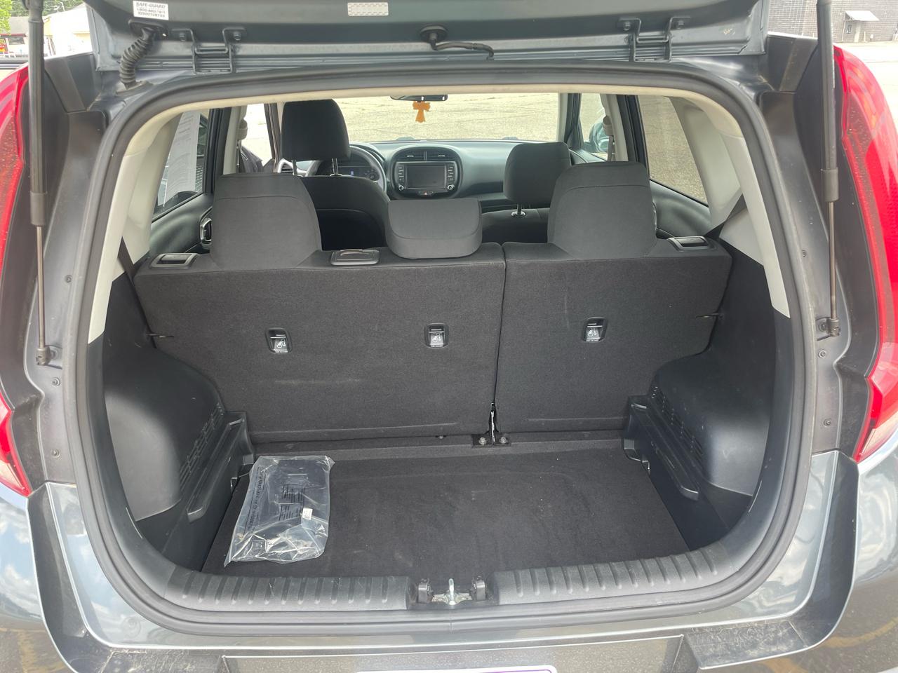 Kia Soul LX CVT 2022