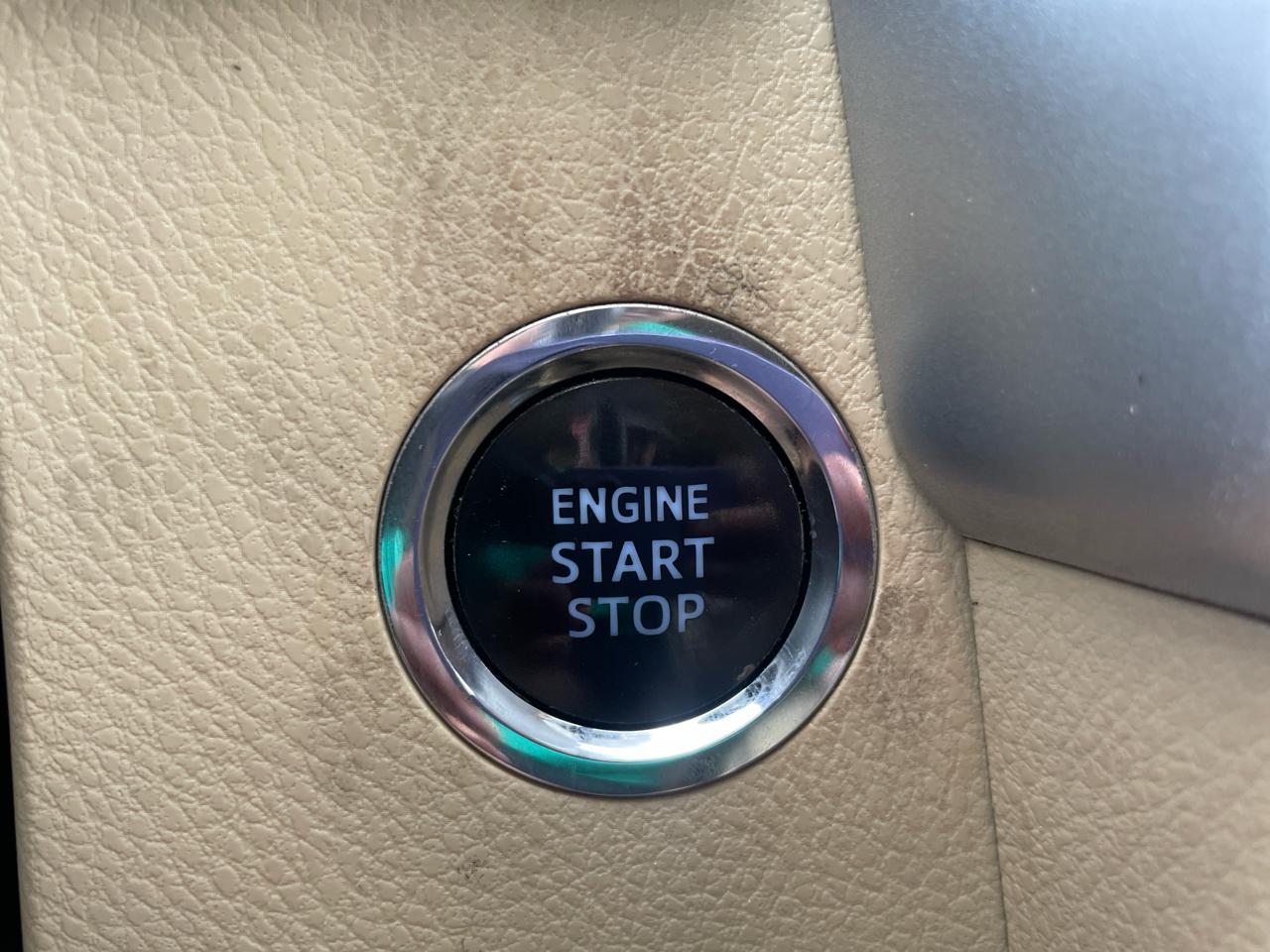 Toyota Highlander Limited FWD V6 2016