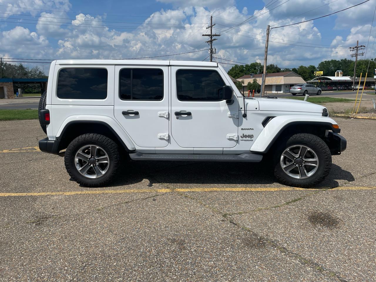 Jeep Wrangler Unlimited Sahara 2021