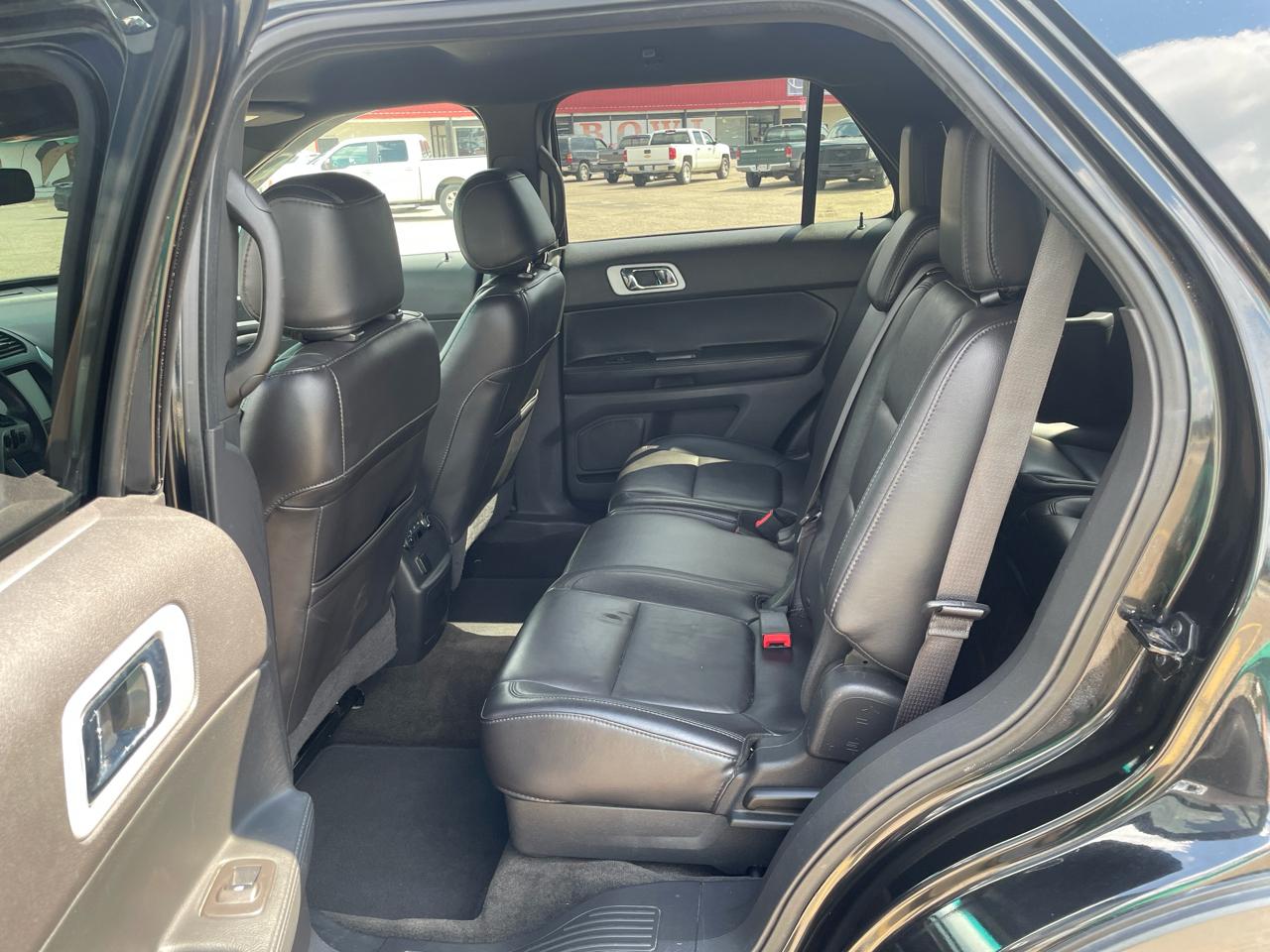 Ford Explorer 2WD 4dr V6 XLT 2015