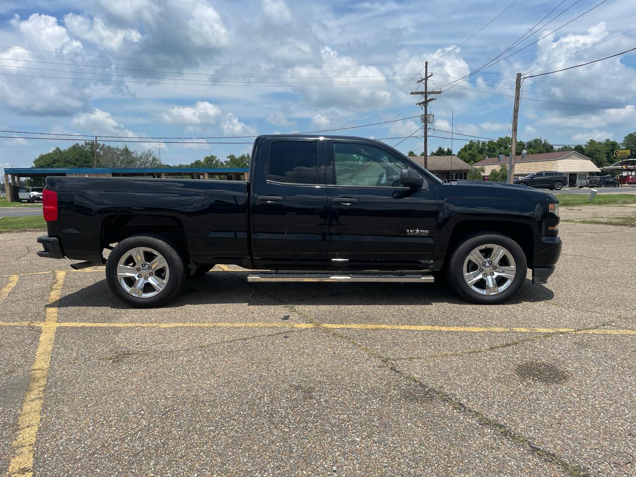 Chevrolet Silverado 1500 2WD Crew Cab 143.5" LT 2018