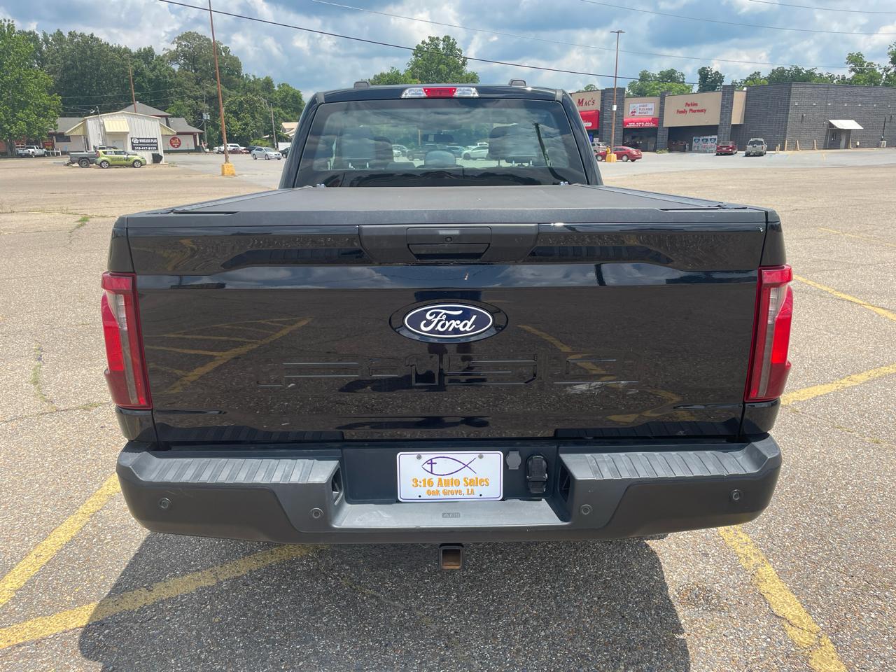 Ford F-150 4WD SuperCab 145" XL 2024