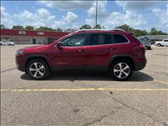 2020 Jeep Cherokee 