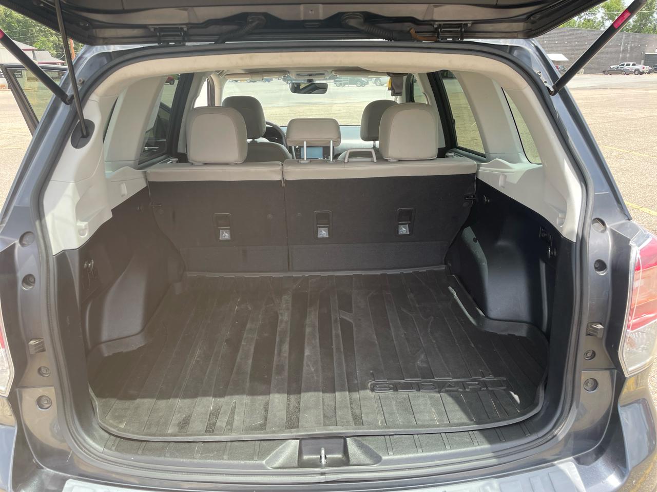 Subaru Forester 2.5i Limited 2017