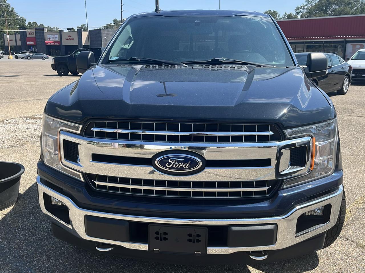Ford F-150 4WD SuperCrew 139" XLT 2020