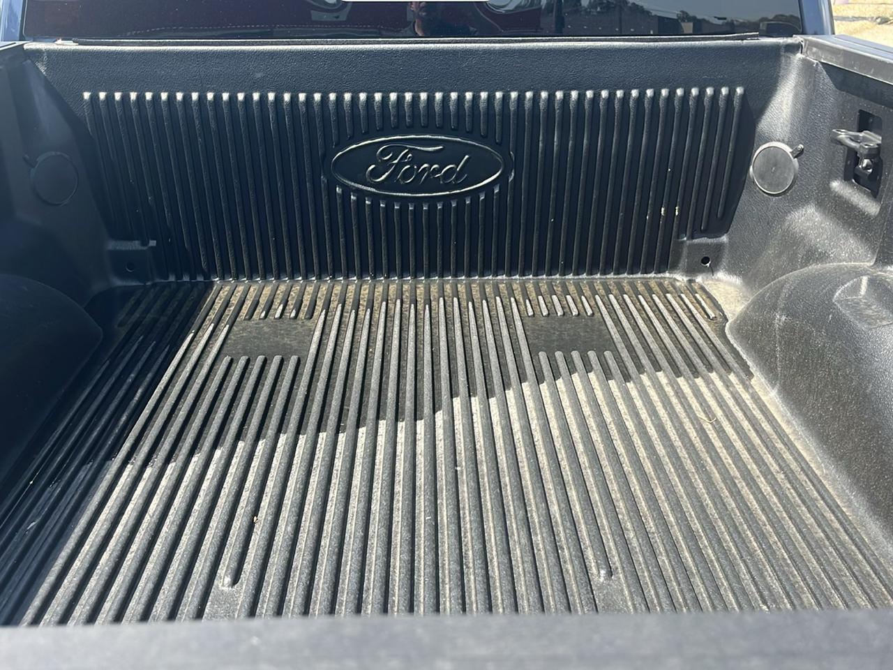 Ford F-150 4WD SuperCrew 139" XLT 2020