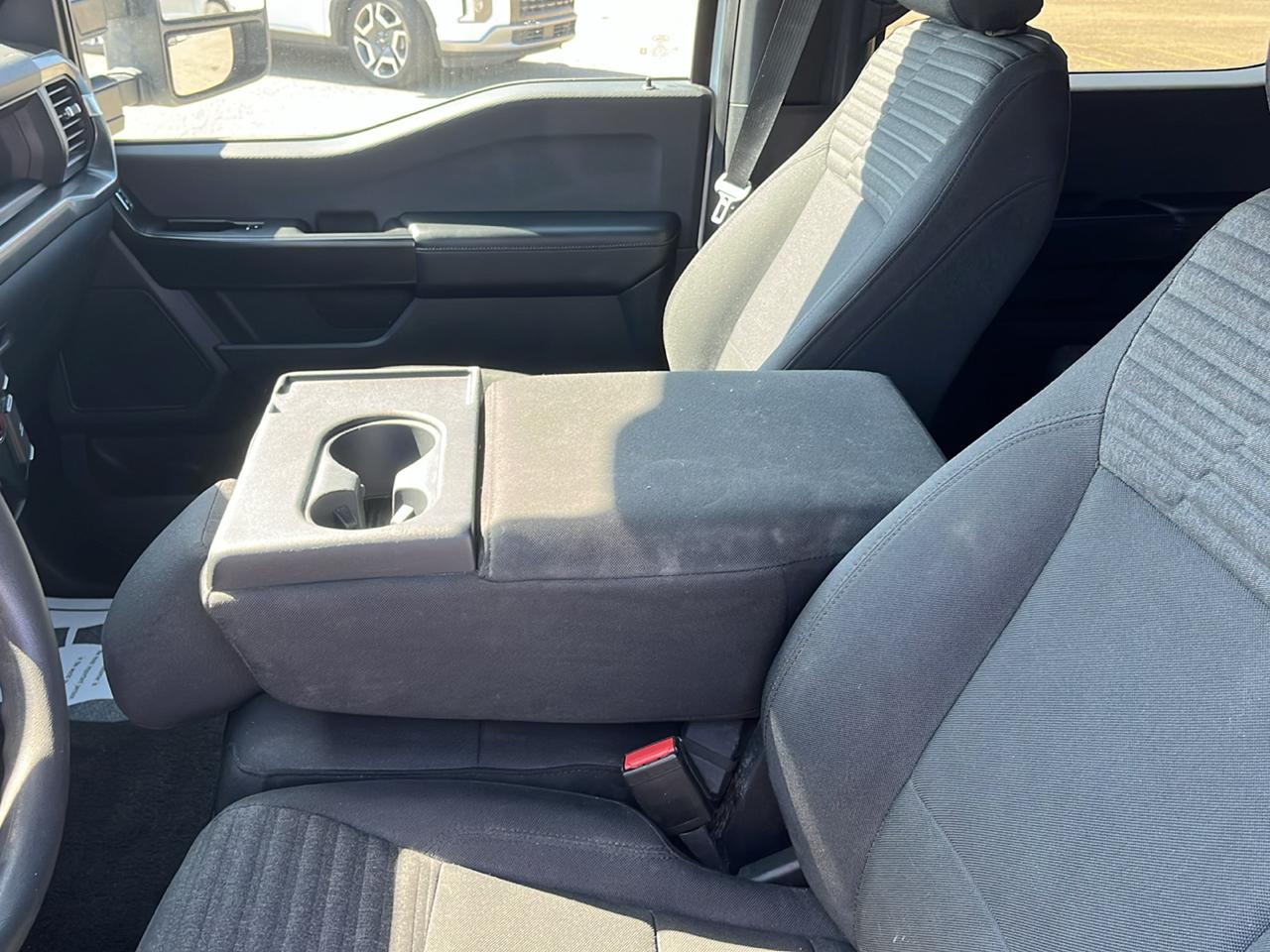 Ford F-150 Lariat SuperCrew 5.5-ft. Bed 4WD 2023