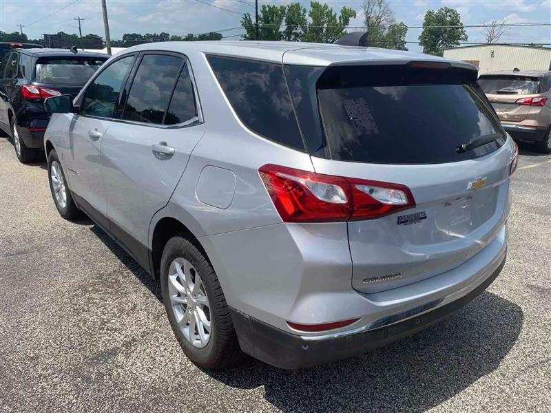 2020 Chevrolet Equinox LT photo 3