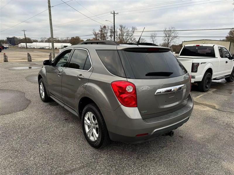2012 Chevrolet Equinox LT photo 2