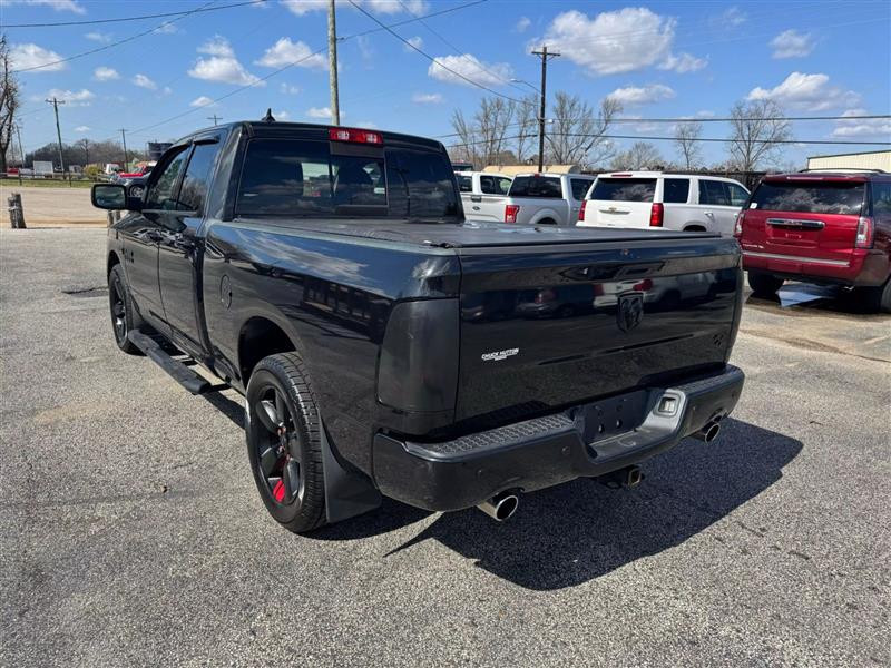 2018 Ram 1500 Big Horn photo 3