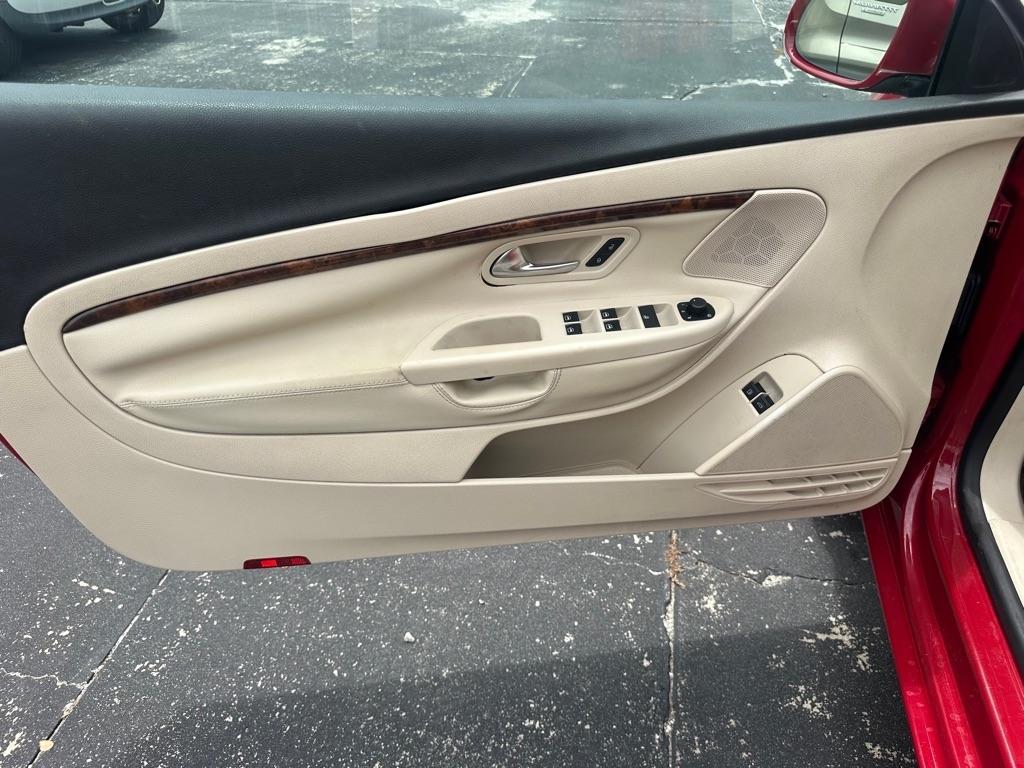 Volkswagen Eos 2dr Convertible DSG 3.2L 2007