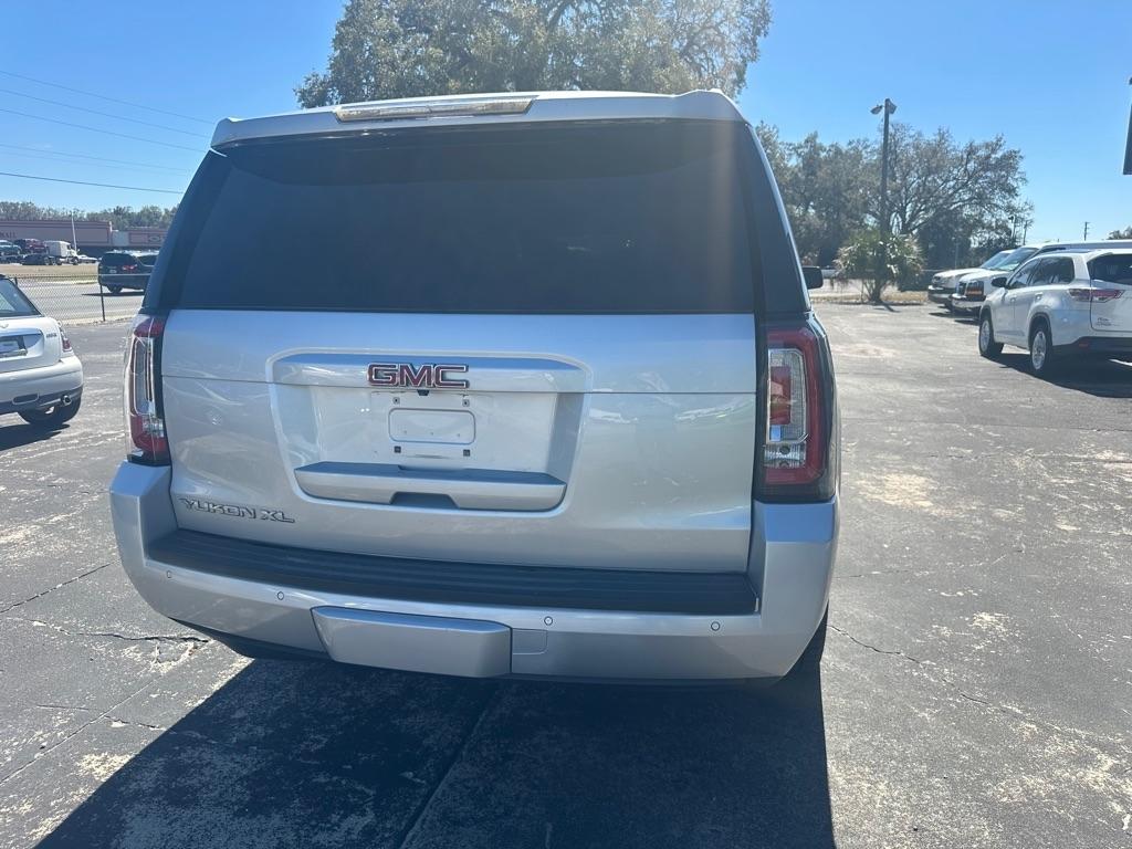 GMC Yukon XL 4WD 4dr SLE 2015