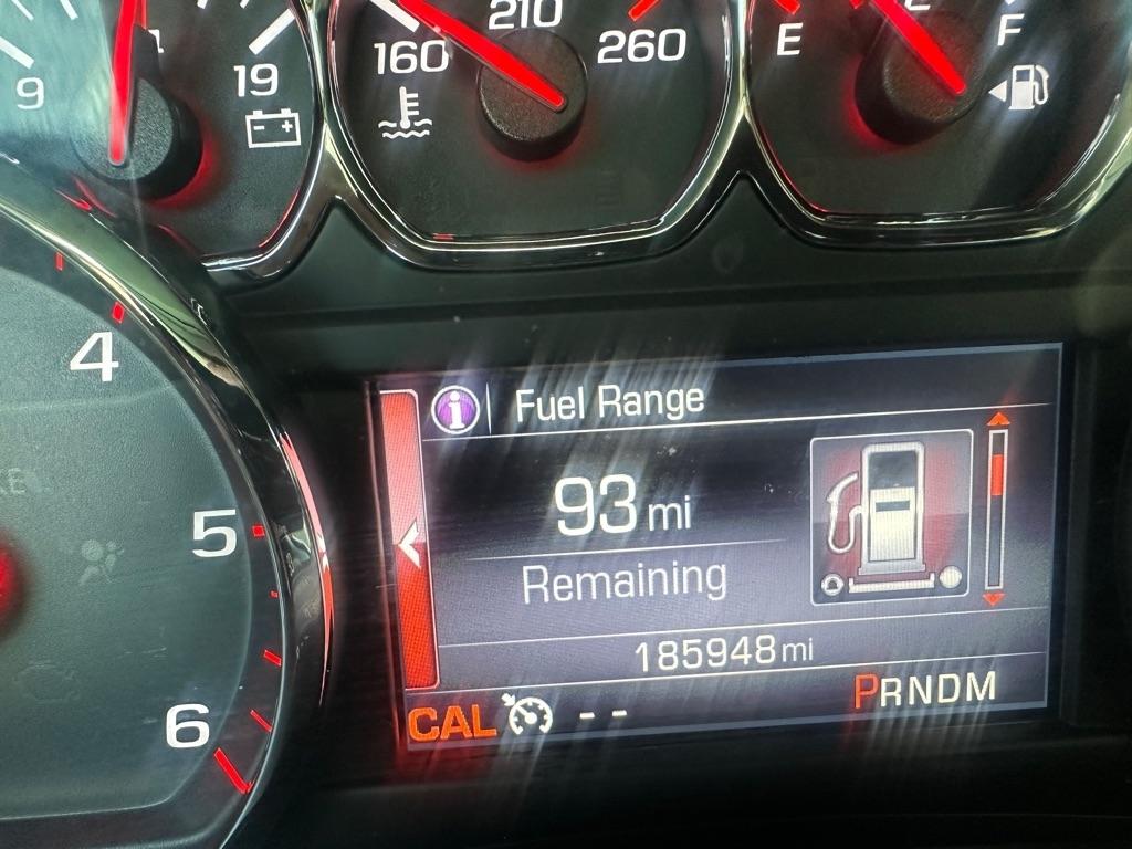 GMC Yukon XL 4WD 4dr SLE 2015