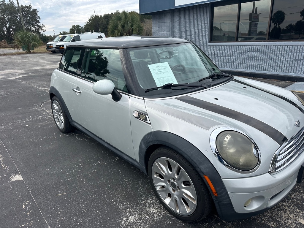 MINI Cooper Hardtop 2dr Cpe 2010