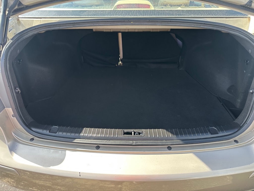 Hyundai Sonata 4dr Sdn I4 Auto GLS 2009 Hyundai Sonata 4dr Sdn I4 Auto GLS 2009