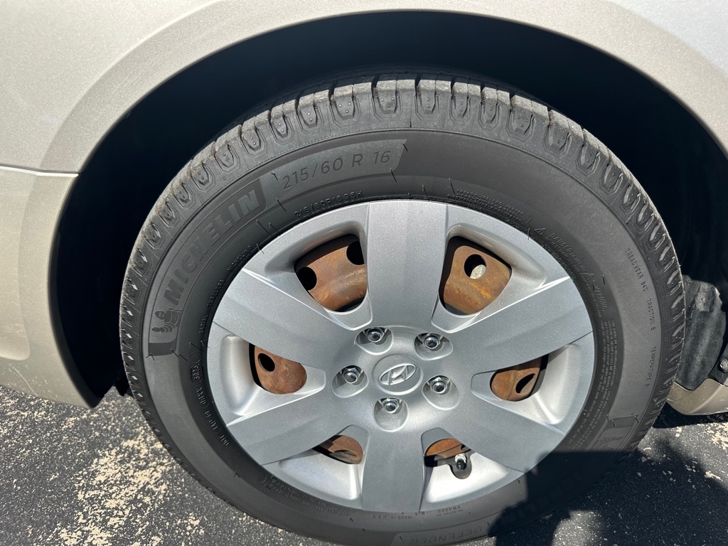 Hyundai Sonata 4dr Sdn I4 Auto GLS 2009 Hyundai Sonata 4dr Sdn I4 Auto GLS 2009