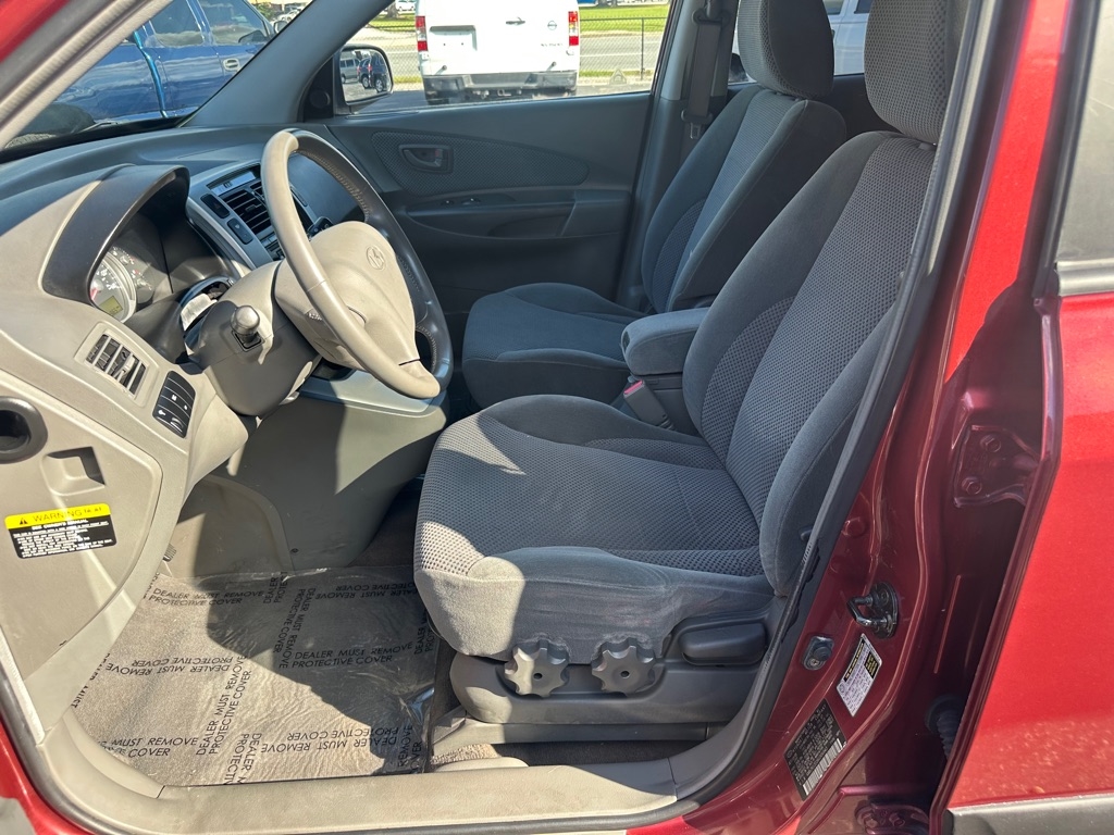 Hyundai Tucson 4dr GLS FWD 2.7L V6 Auto 2006 Hyundai Tucson 4dr GLS FWD 2.7L V6 Auto 2006