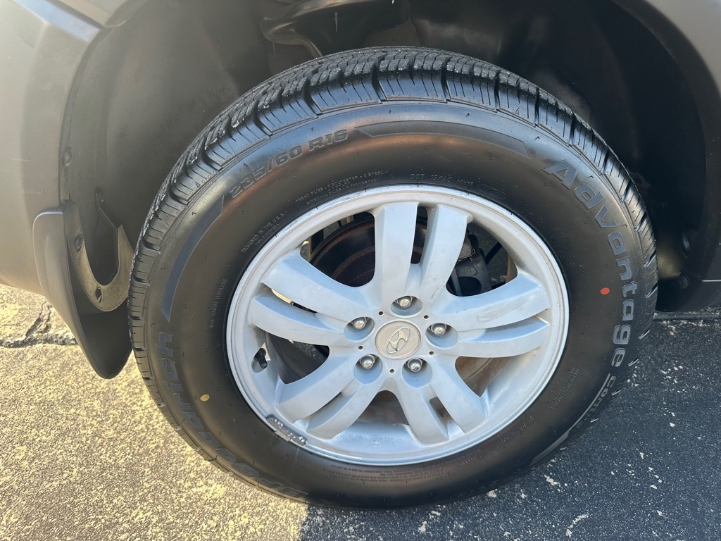 Hyundai Tucson 4dr GLS FWD 2.7L V6 Auto 2006 Hyundai Tucson 4dr GLS FWD 2.7L V6 Auto 2006