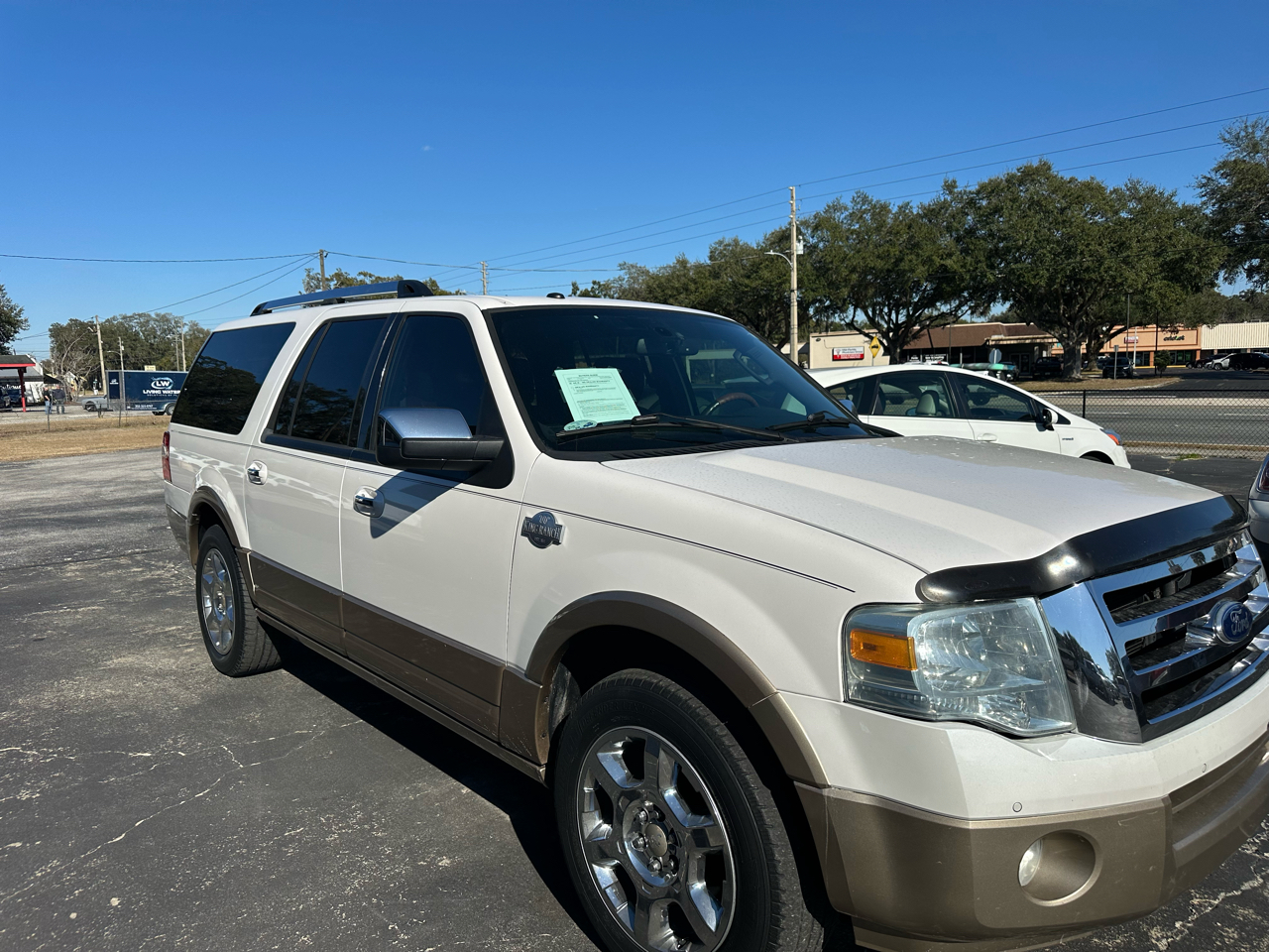 Ford Expedition EL 2WD 4dr King Ranch 2013