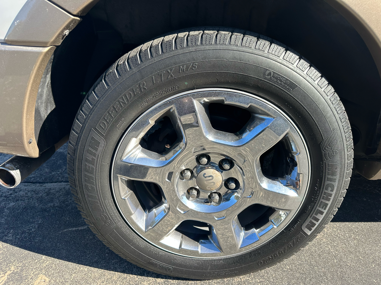 Ford Expedition EL 2WD 4dr King Ranch 2013