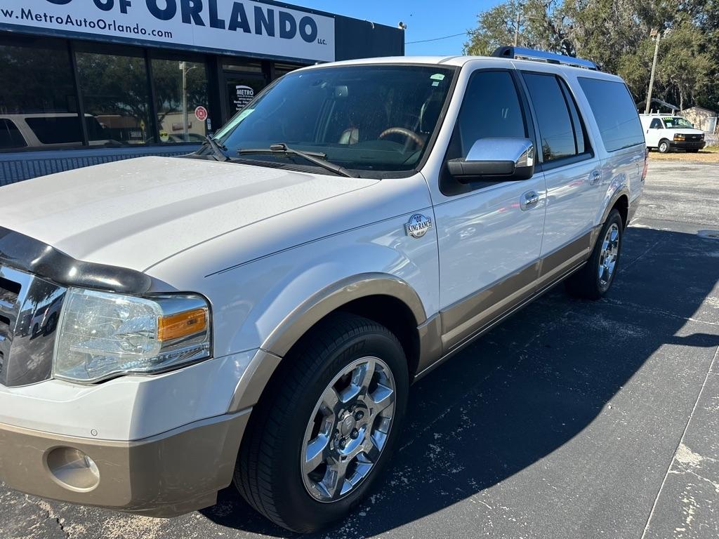 Ford Expedition EL 2WD 4dr King Ranch 2013