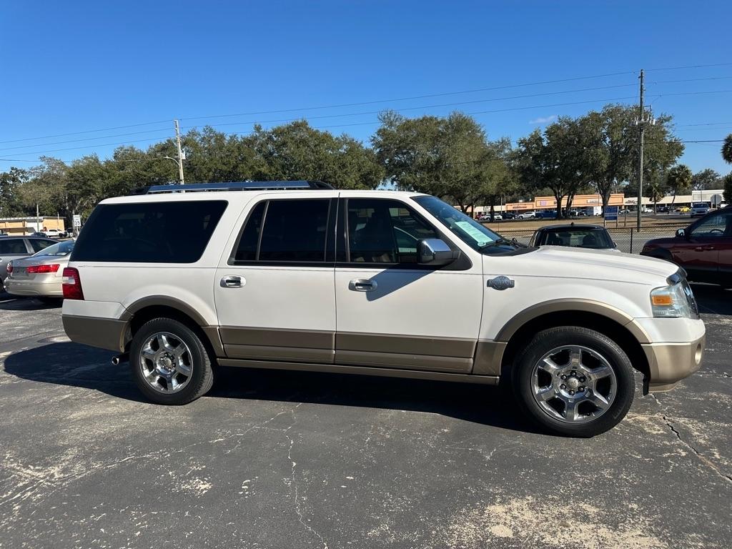 Ford Expedition EL 2WD 4dr King Ranch 2013
